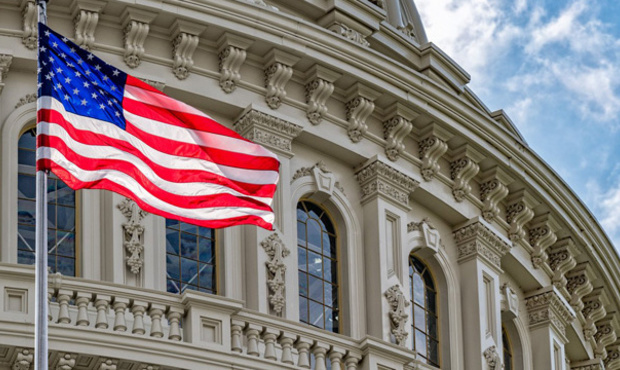Укладання угод у США впало до мінімуму за останнє десятиліття