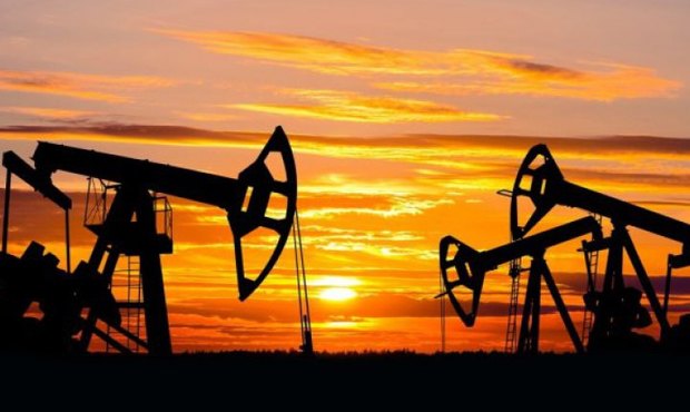 Росія готується до скорочення видобутку нафти через санкції та атаки безпілотників