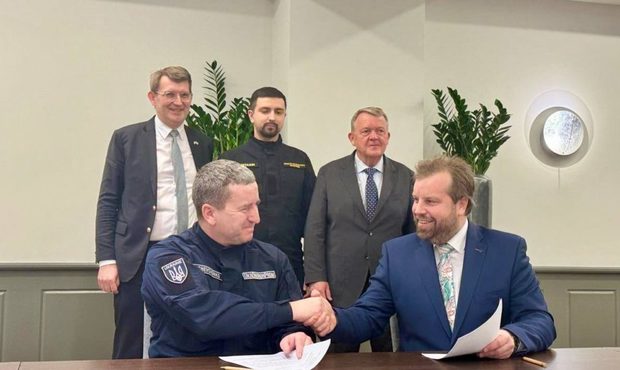 "Укроборонпром" підписав меморандум із данськими зброярами Weibel Scientific