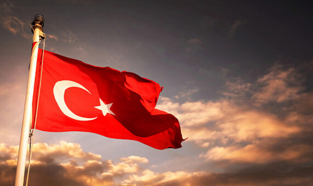 Туреччина вчетверо скоротила імпорт нафти з РФ після останніх санкцій США