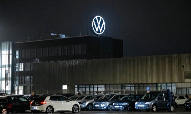 BMW прогнозує втрату мільярда євро прибутку через торгові війни у світі