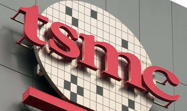 Найбільший виробник мікросхем TSMC збільшив виторг на 42%