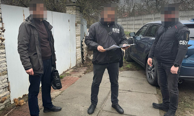 БЕБ викрило шахраїв, які заволоділи мільйонами банків та лізингових компаній