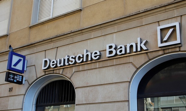 Найбільший банк Німеччини отримав рекордний за 14 років прибуток на тлі мит Трампа