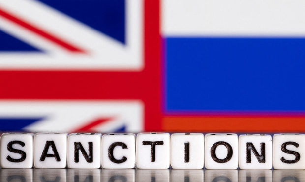 Британія оголосила широкомасштабні санкції проти Росії: кого торкнуться