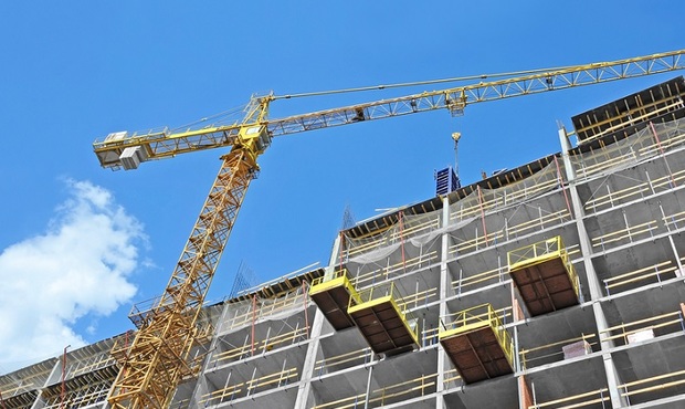 Російський будівельний ринок тріщить: кожен четвертий забудовник на межі банкрутства