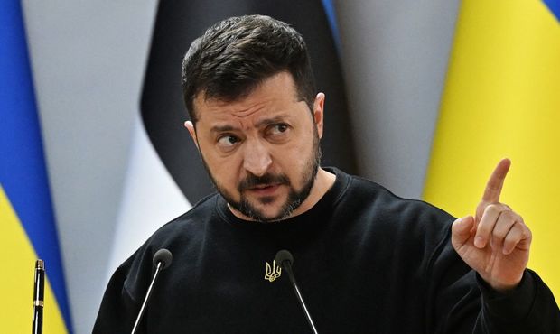 Зеленський розповів, коли економіка РФ відчує наслідки від санкцій