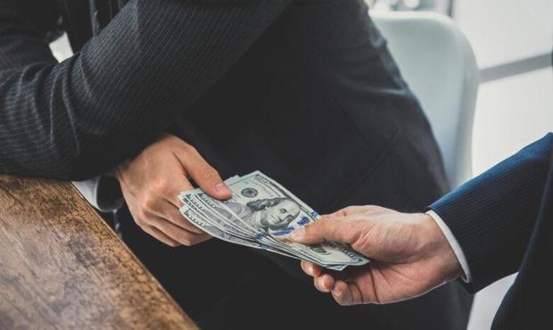 На 37% побільшало судових рішень про корупцію: як за це найчастіше карають