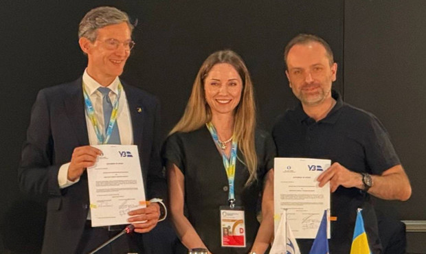 "Укрзалізниця" та ЄБРР уклали грантові угоди на 54 мільйони євро: на що спрямують кошти