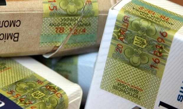 Вийти з "тіні": в Україні затвердили нові правила маркування алкоголю та сигарет