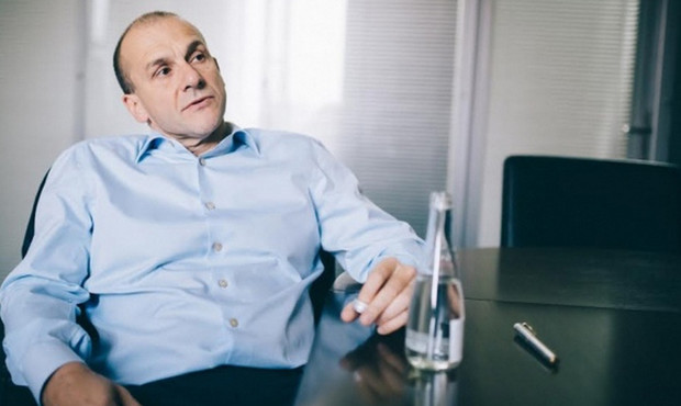 Фірми підсанкційного олігарха продовжують постачати електроенергію для держустанов