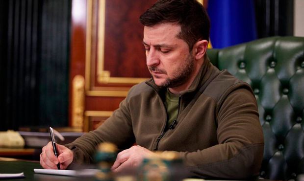 Зеленський підписав закон про збільшення видатків на оборону на понад 400 мільярдів