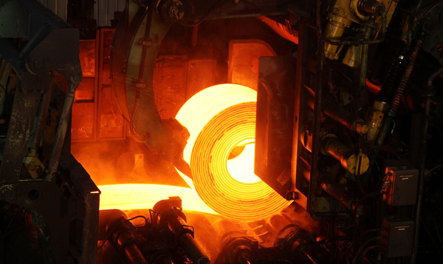 За сім місяців виробництво сталі та прокату в Україні знизилися