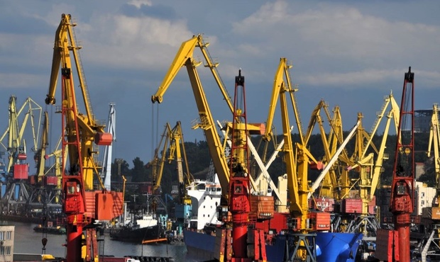 У Одеському порту за 539 мільйонів гривень реконструюють причал