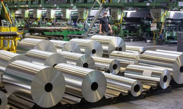 США різко підняли мита на сталь і алюміній: під ударом техніка, автозапчастини та залізничні вагони