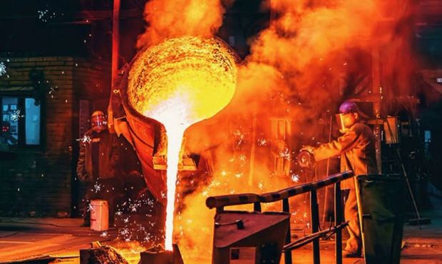 За сім місяців Україна експортувала менше напівфабрикатів, але більше чавуну