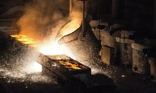 У РФ рекордно впало виробництво металу: обвал фіксують на ключових підприємствах