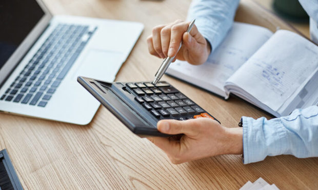 У серпні податкова на третину скоротила кількість фактичних перевірок