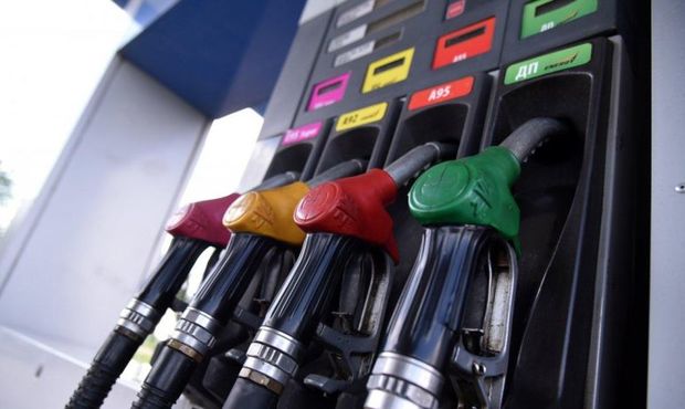 Експорт бензину з російських портів у серпні впав до нуля