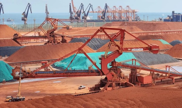 Китай поставив експорт рідкісноземельних металів під масштабний контроль