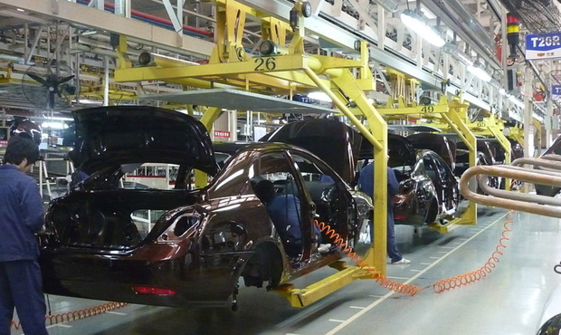 Світове автовиробництво зросло у 2025 році: які країни-лідери