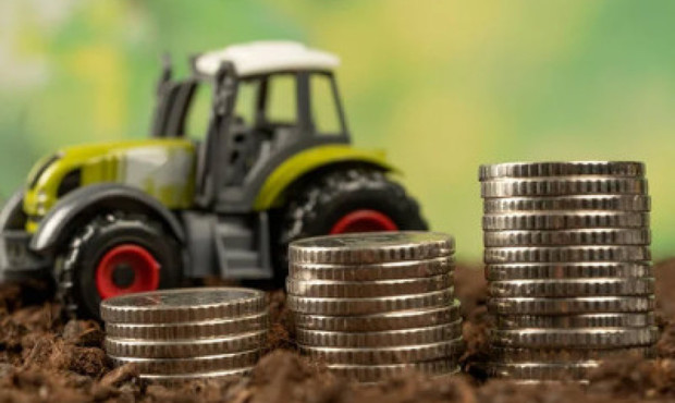 Зеленський підписав закон про запуск Виплатної агенції для фермерів: що передбачає