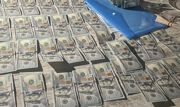 Правоохоронці затримали хабарників з Держпраці: які схеми викрили