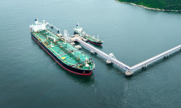 Росія на 15% скоротила експорт нафти з портів Балтики