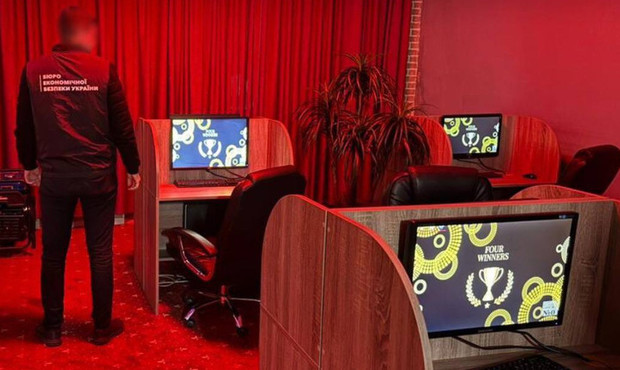 В Одесі ліквідували ще 5 нелегальних гральних закладів