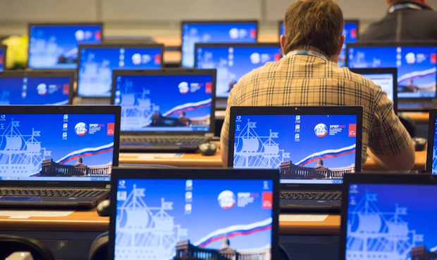 "Аналогов нєт": 70% російського бізнесу не можуть відмовитись від західного софту