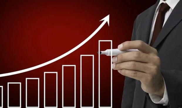 Ахметов тримає лідерство: які доходи мають найбільші представники українського бізнесу