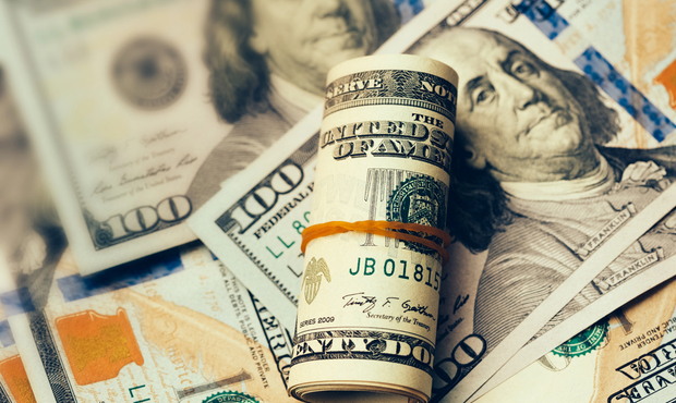 Україна отримала перший транш від МВФ за новою програмою — $1,5 млрд