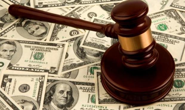 Суд виправдав держвиконавця, що отримав 40 тис. за шахрайство з аукціоном