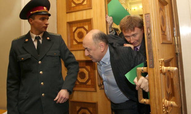 Табалови хочуть втекти від кредиторів