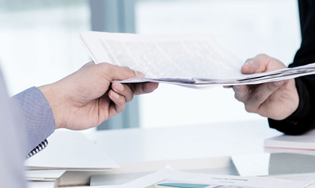 Сьогодні 9 нових приватних виконавців отримають свої посвідчення