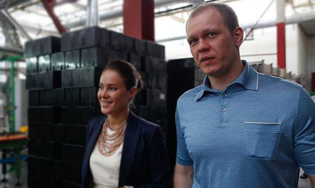 Банки-кредитори просять Кабмін проконтролювати, аби компанії депутата Дзензерського повернули борги