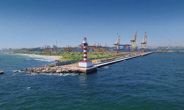 СБУ розслідує, як кошти порту «Чорноморськ» опинилися в Платинум Банку